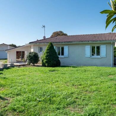 Maison 4 pièces 270810 €