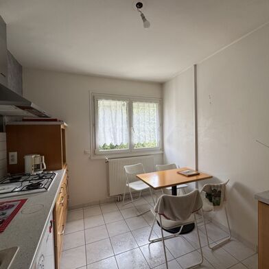 Appartement 3 pièces 158900 €