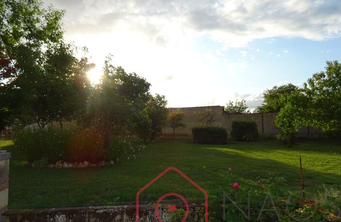 Terrain à batir 607 m²-  — photo 2