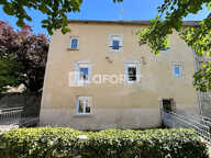 Ensemble immobilier composé de deux logements — photo 2