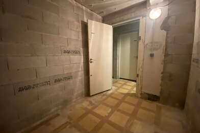 Garage  7900 €