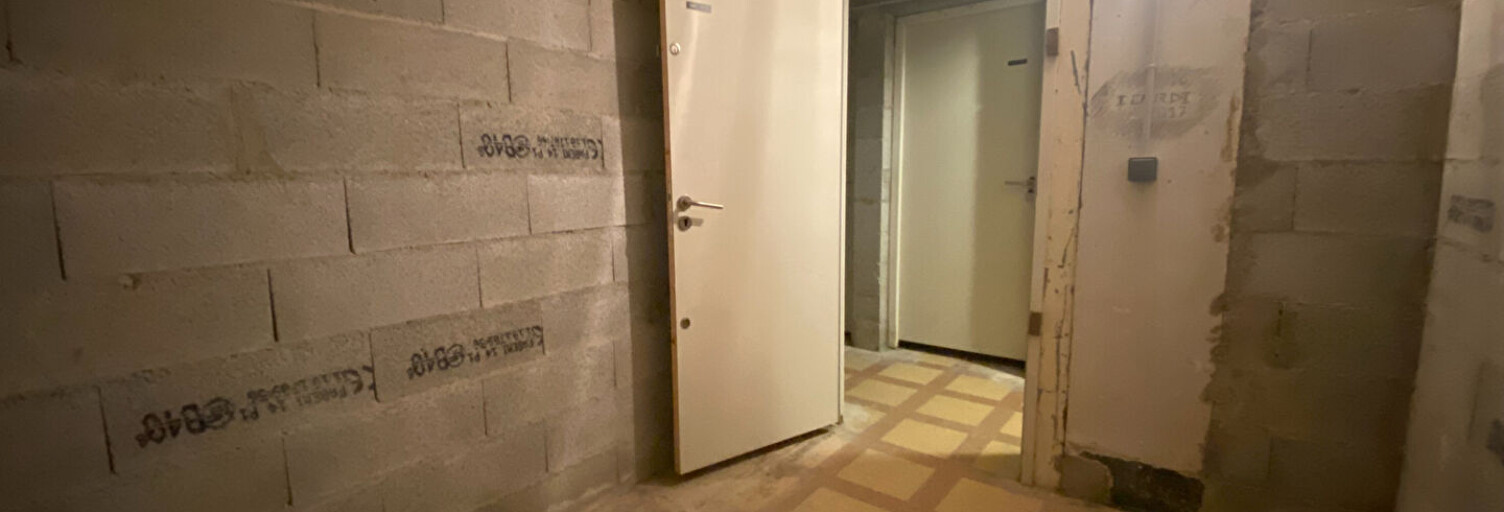 Garage  6 m² à vendre à Avignon (84000)