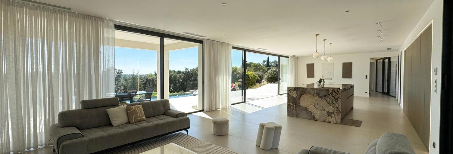 Maison 5 Pièces 207 m² à vendre à Nîmes (30900)
