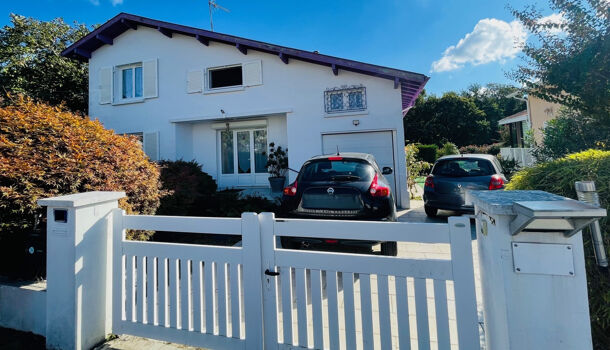 Villa / Maison 5 pièces  à vendre Saint-Vincent-de-Tyrosse 40230