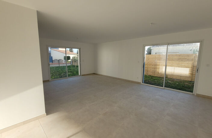 Maison  neuve St Sulpice De Royan T4 avec garage sur 376m² — photo 4