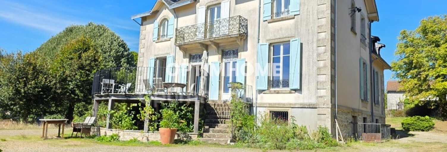 Maison 10 Pièces 268 m² à vendre à Saint-Amand-Jartoudeix (23400)