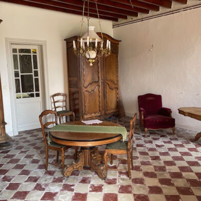 Maison 18 pièces 395000 €