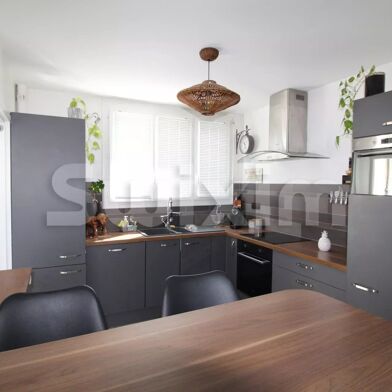 Appartement 3 pièces 238000 €