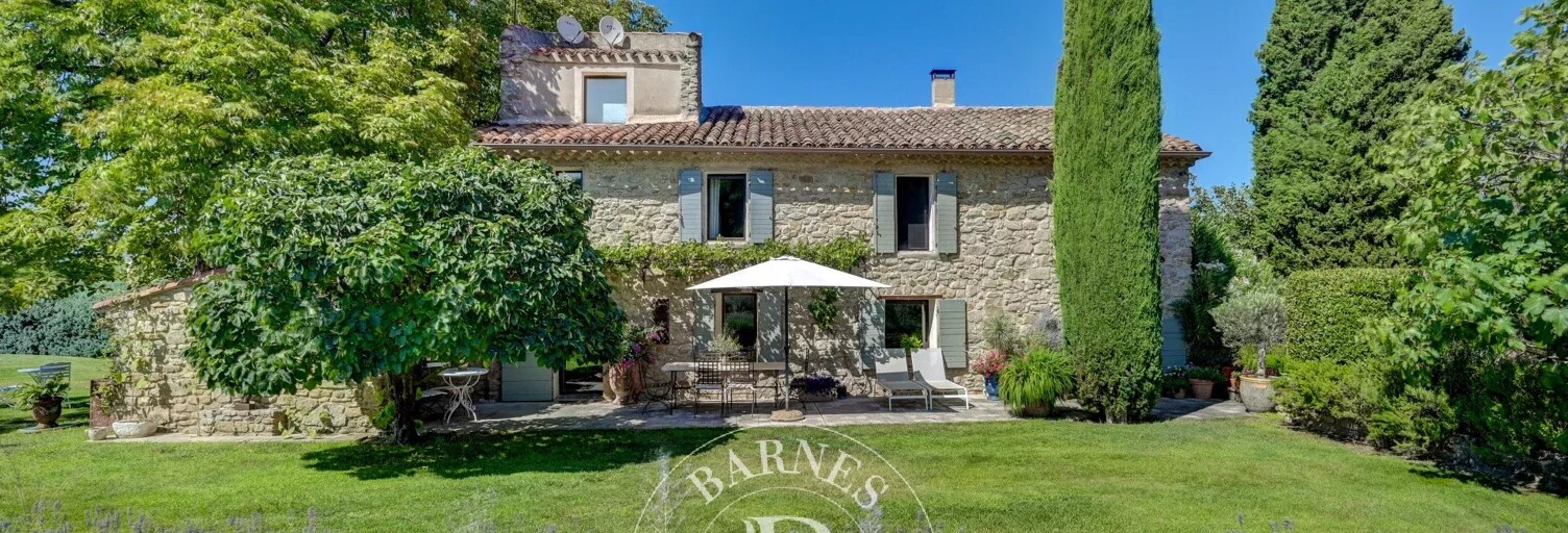 Maison 9 Pièces 188 m² à vendre à Trets (13530)