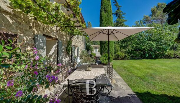 Villa / Maison 9 pièces  à vendre Trets 13530