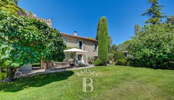 Villa / Maison 9 pièces  à vendre Trets 13530