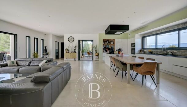 Villa / Maison 9 pièces  à vendre Aix-en-Provence 13100