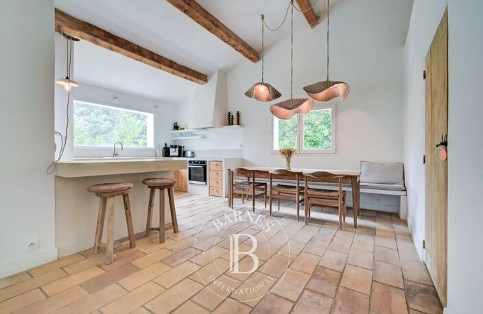 VENELLES - MAISON 170M2 - 5 CHAMBRES - PISCINE - JARDIN  2 974M2 — photo 4