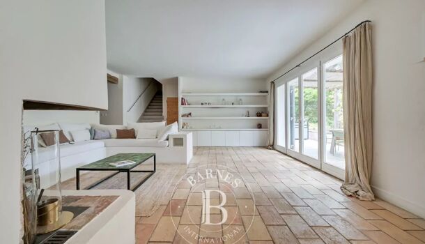 Villa / Maison 7 pièces  à vendre Aix-en-Provence 13100