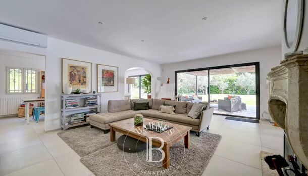 Villa / Maison 7 pièces  à vendre Aix-en-Provence 13100