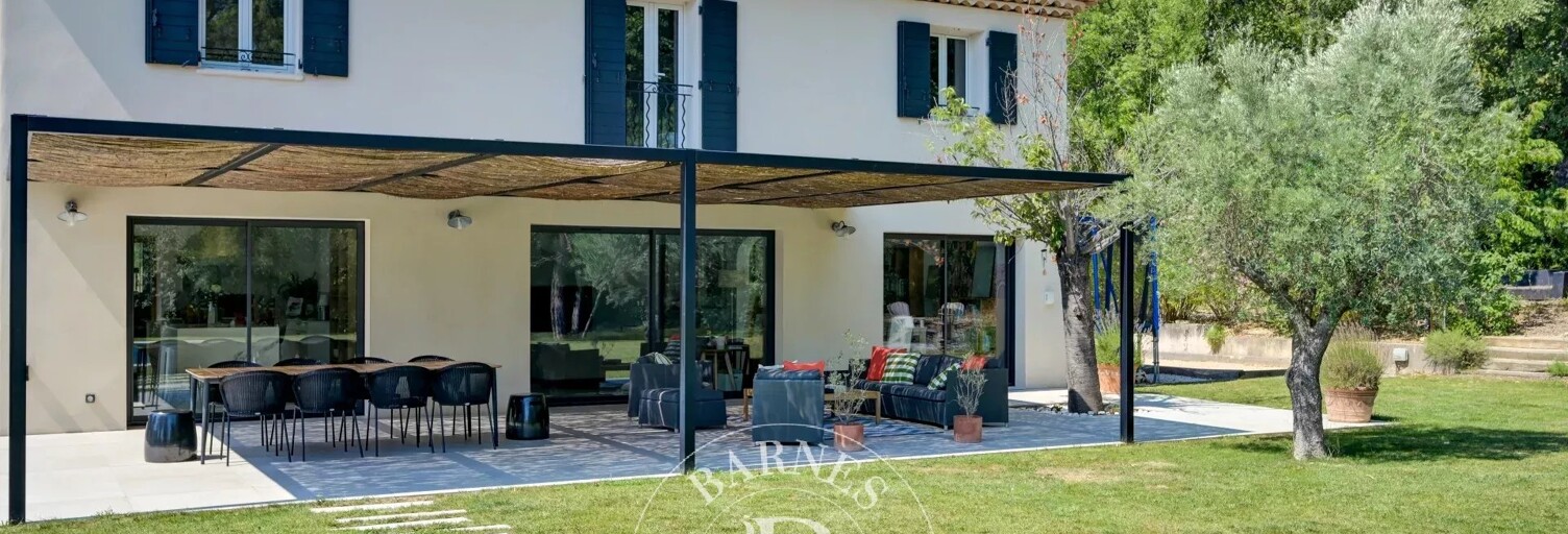 Maison 7 Pièces 240 m² à vendre à Aix-en-Provence (13100)