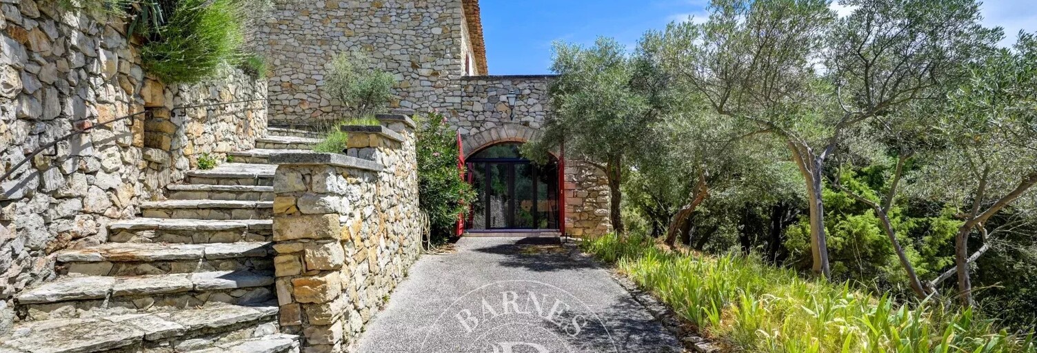 Maison 10 Pièces 286 m² à vendre à Aix-en-Provence (13100)