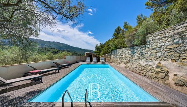 Villa / Maison 10 pièces  à vendre Aix-en-Provence 13100