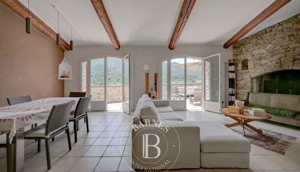 Villa / Maison 10 pièces  à vendre Aix-en-Provence 13100