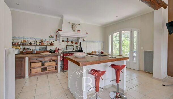 Villa / Maison 10 pièces  à vendre Aix-en-Provence 13100