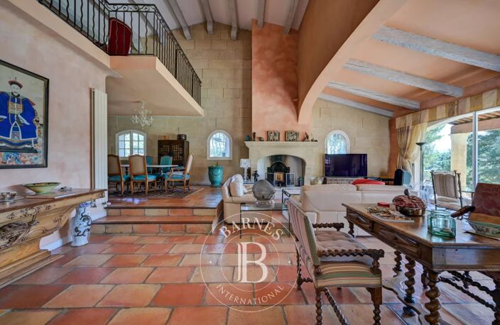 AIX EN PROVENCE SUD - MAS PROVENCAL 300M2 – 4 CHAMBRES - PISCINE — photo 3