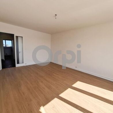 Appartement 3 pièces 275500 €