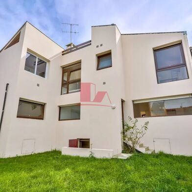 Maison 8 pièces 895000 €