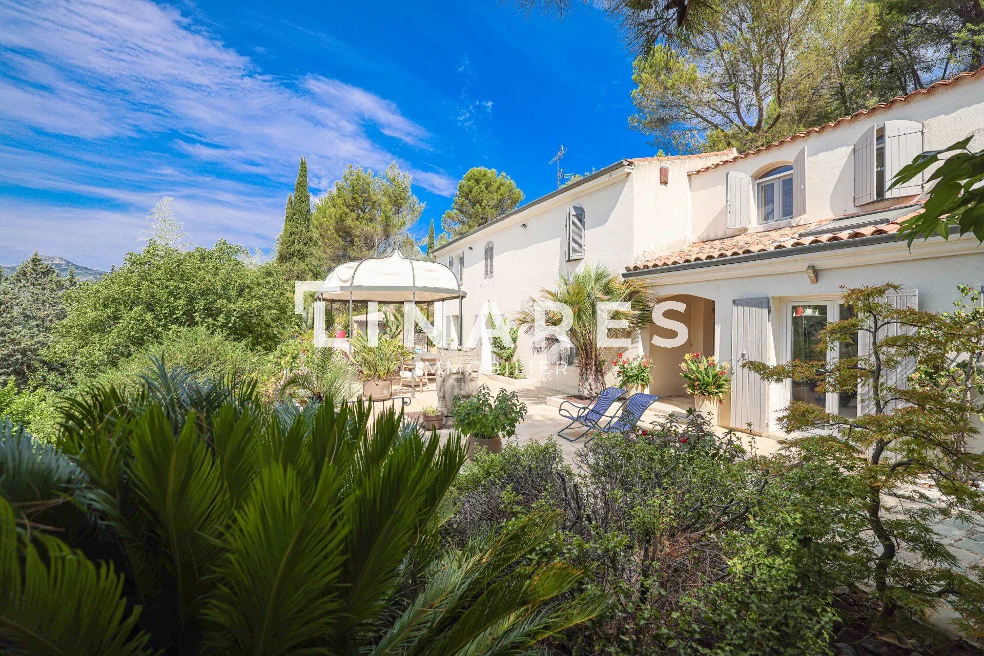 Villa / Maison  T5 à vendre Aubagne 13400