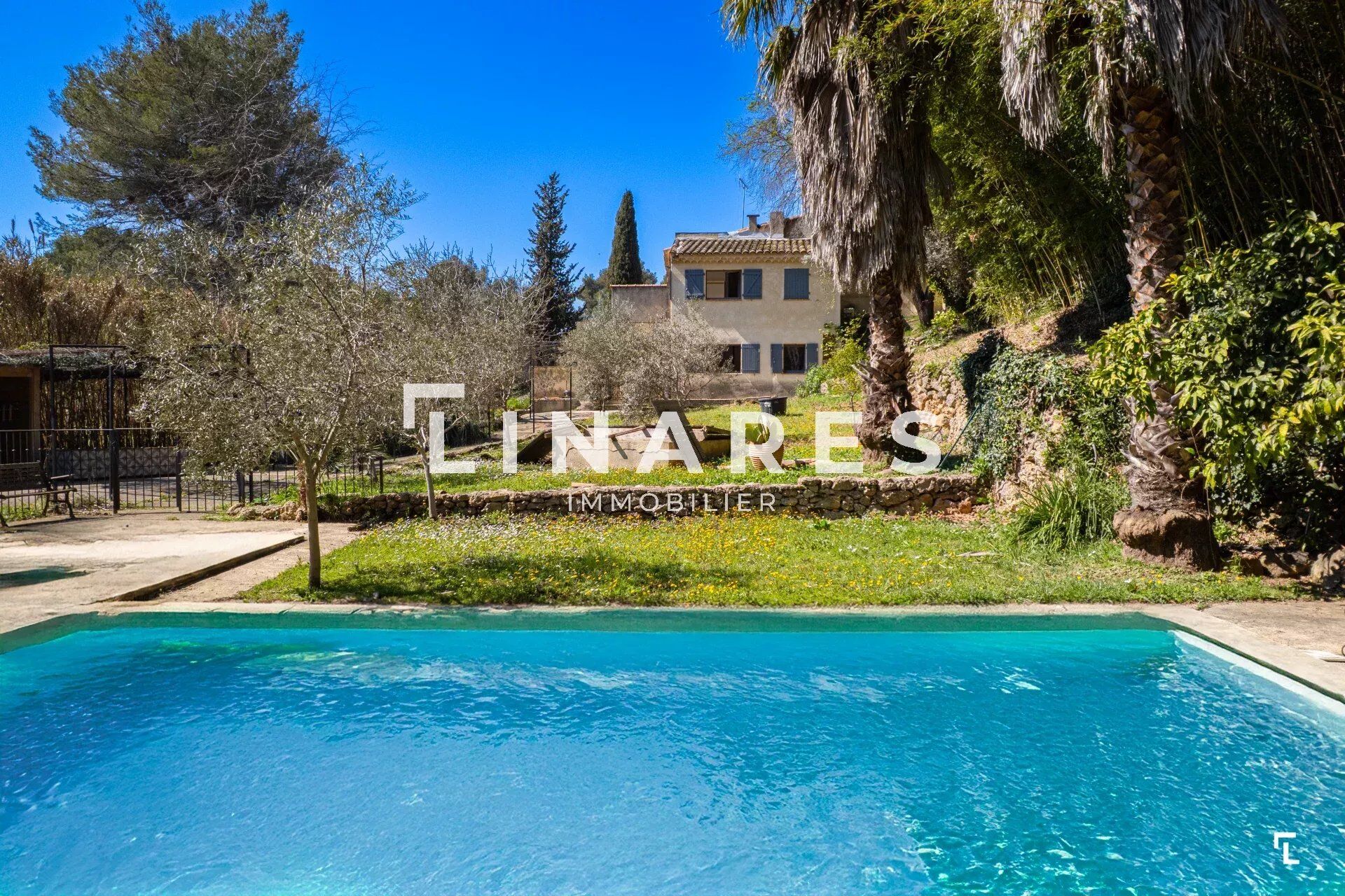 Villa / Maison  T7 à vendre Marseille 11eme 13011