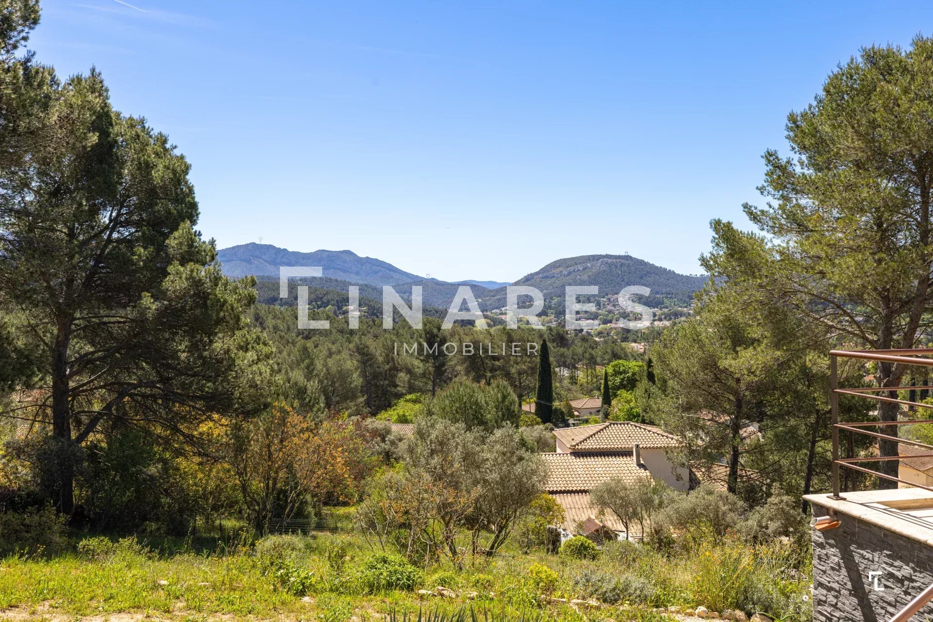 Villa / Maison  T6 à vendre Bouilladisse (La) 13720