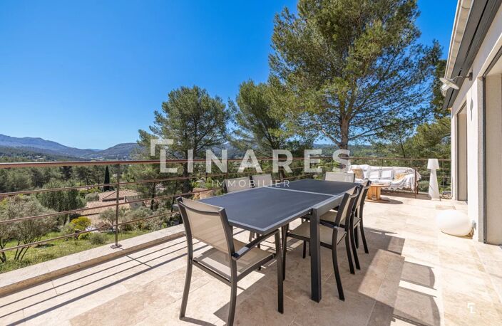 LA DOMINANTE - Villa T6 de 215m² - Terrain 4000m² - 13720 LA BOU — photo 3