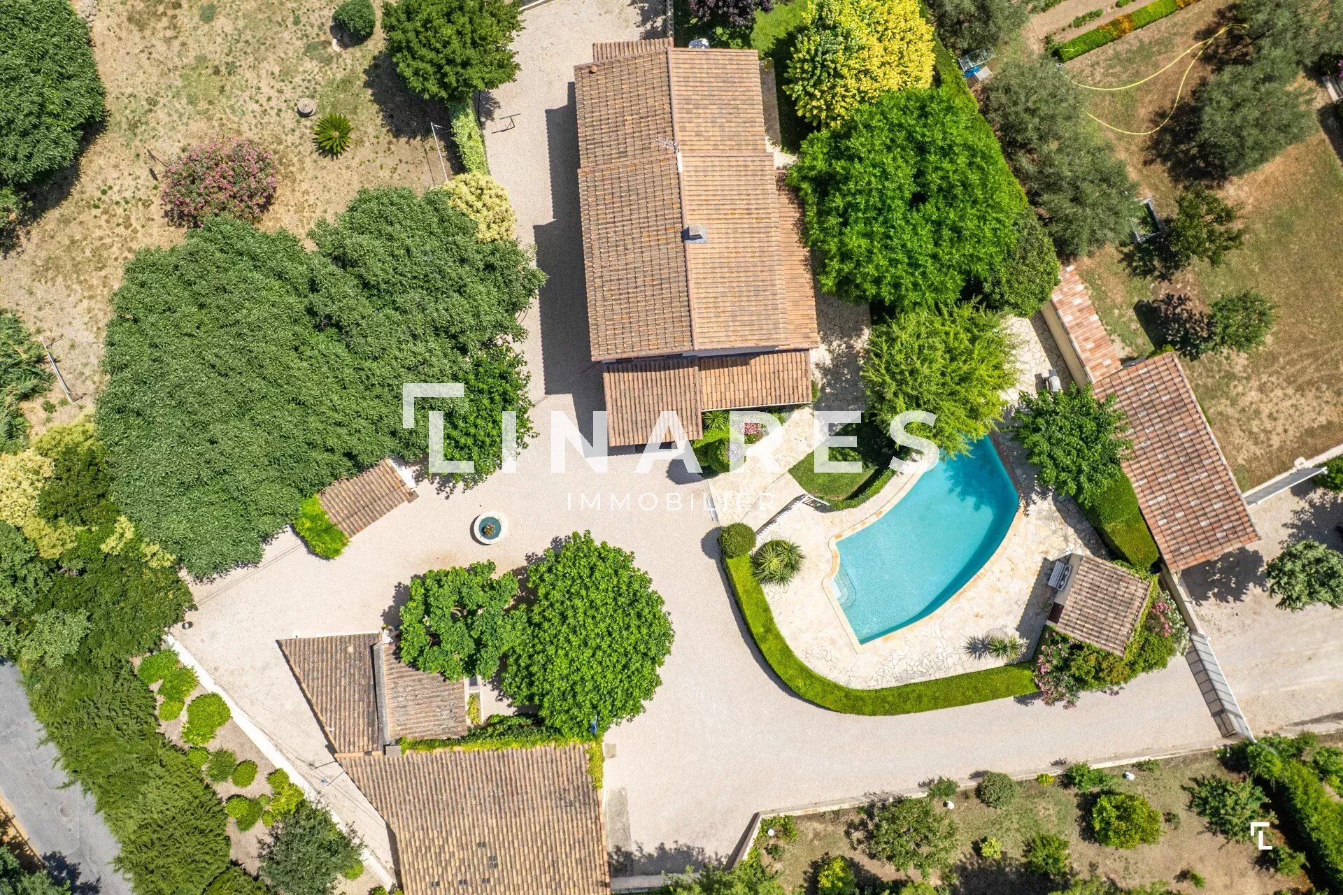 Villa / Maison  T5 à vendre Marseille 13eme 13013