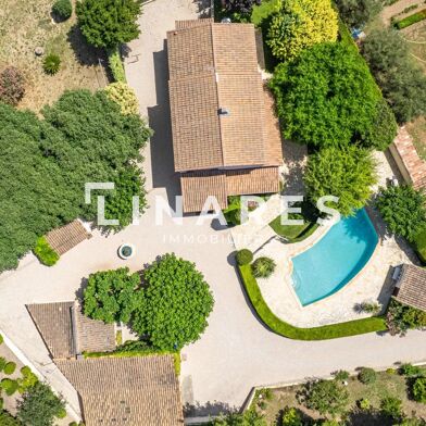 Maison 5 pièces 770000 €