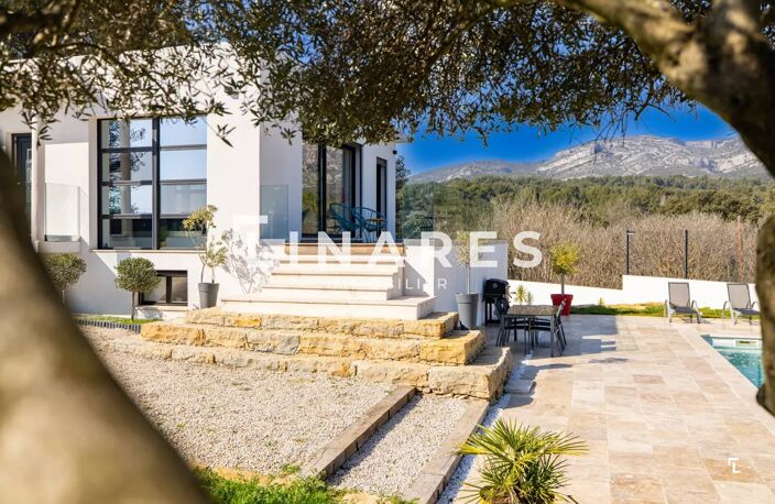 LA VERDOYANTE - Villa T5 de 180m² -  Piscine - Garage de 33m² - — photo 5
