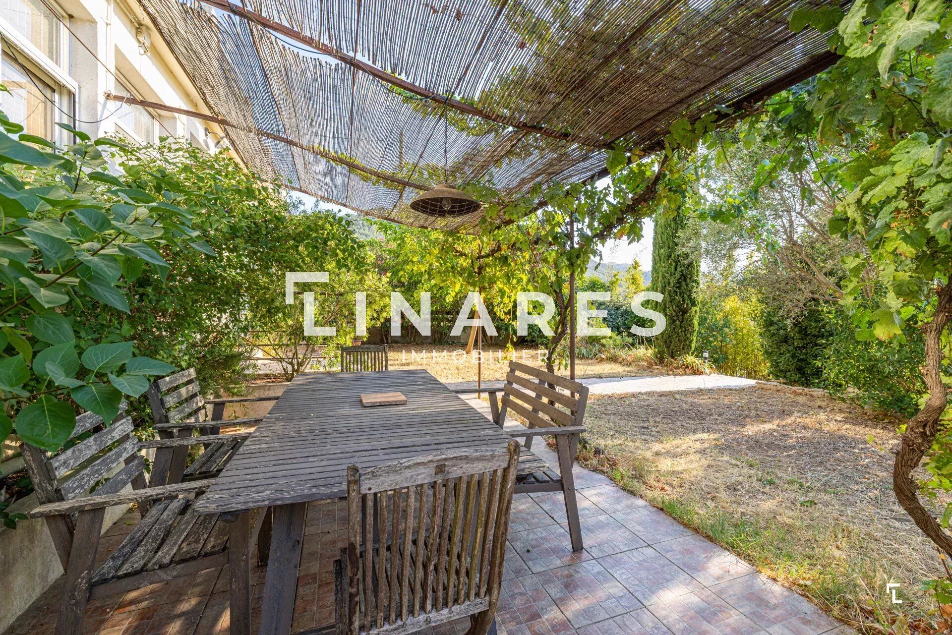 Appartement  T5 à vendre Penne-sur-Huveaune (La) 13821