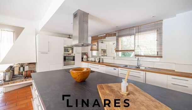 Villa / Maison 8 pièces  à vendre Aubagne 13400