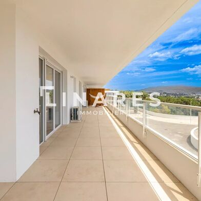 Appartement 4 pièces 420000 €