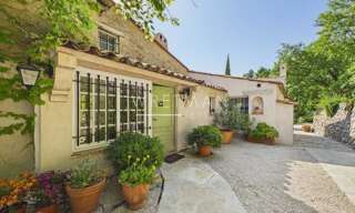 Maison 9 Pièces 310 m² à vendre à Tourrettes-sur-Loup (06140)