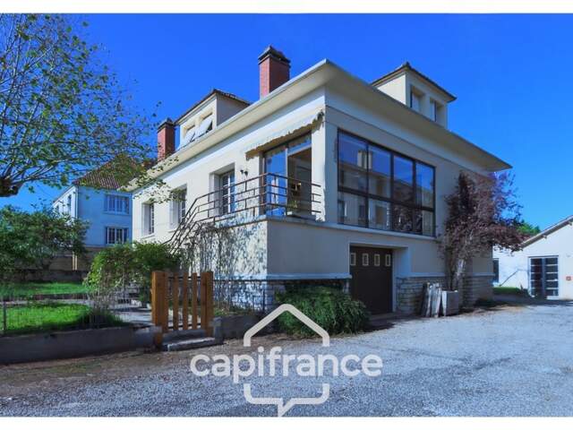 Maison individuelle de 90m² à Gourdon (46) – Beaux volumes et fort potentiel d’aménagement — photo du bien