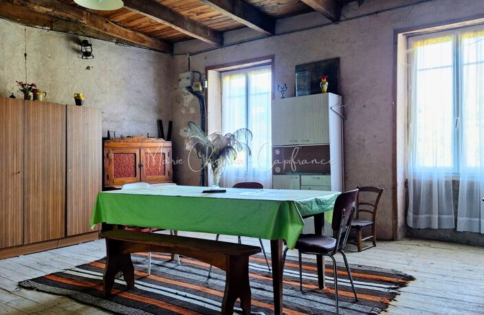 Maison de caractère en pierres – LE PESCHER (19) — photo 4