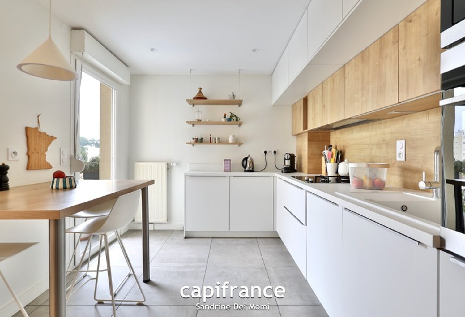 Tassin la demi lune - Appartement T4 de 101m² avec terrasse de 18m² avec garage de 43m² et place de stationnement — photo 1