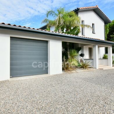 Maison 5 pièces 940000 €