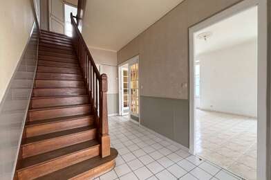 Maison 7 pièces 230000 €