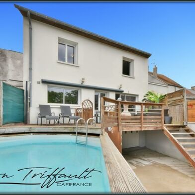 Maison 10 pièces 298000 €