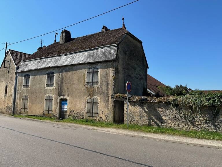 Maison de village à rénover à vendre 5 pièces CHASSIGNY (52) — photo 1