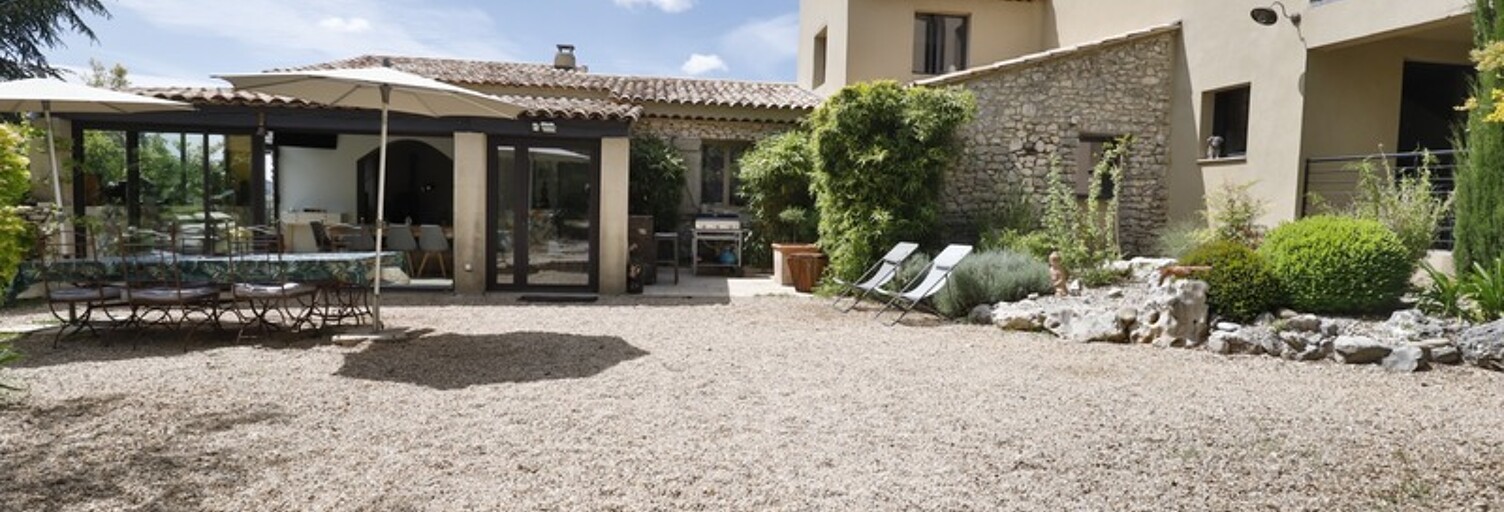 Maison 7 Pièces 218 m² à vendre à Sault (84390)