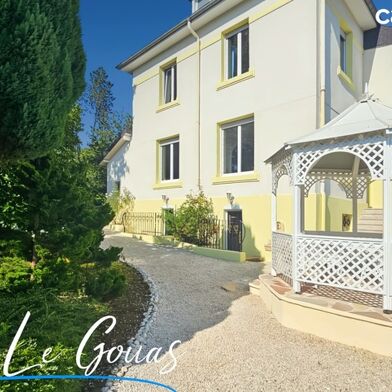 Maison 8 pièces 735000 €