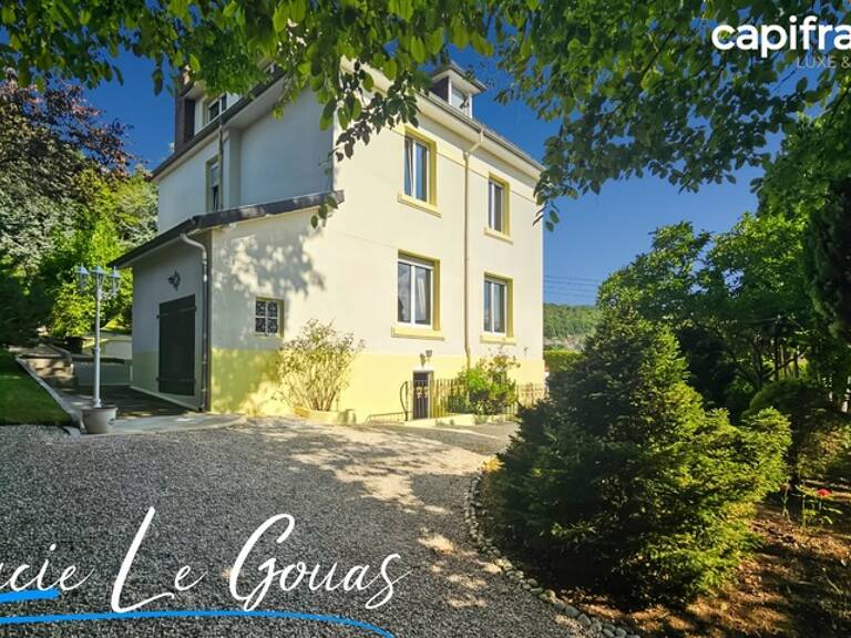 Demeure de 181m², parc clos et arboré, garage à Saulnes — photo 1