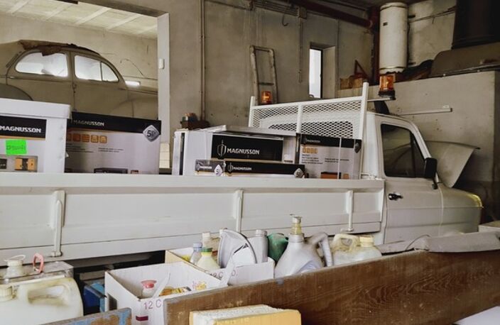 Dpt Savoie (73), à louer CHALLES LES EAUX Local commercial 186 m² — photo 3