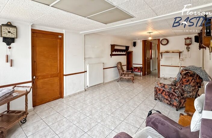 🏡 Maison à rénover – 115 m² avec grand garage et jardin à Petite-Forêt — photo 4